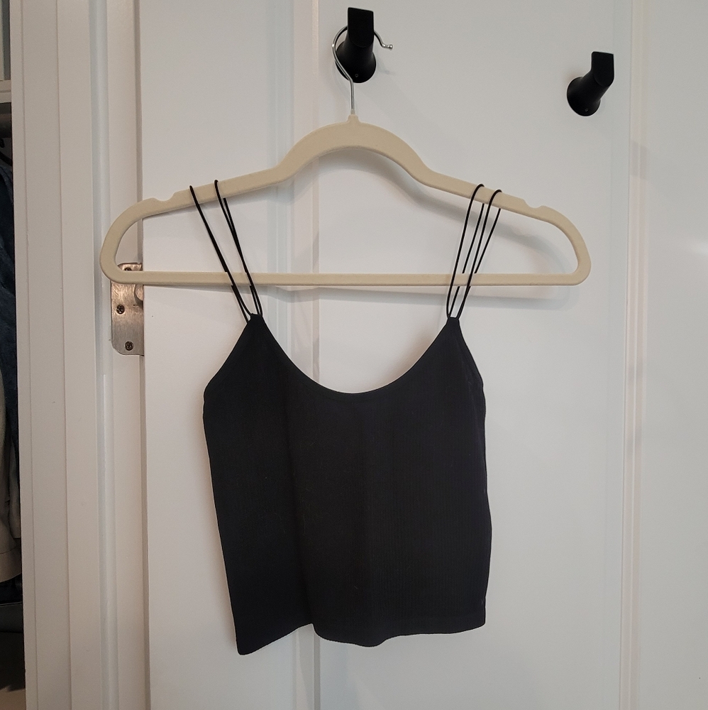 Strappy Women's Crop Tank Black